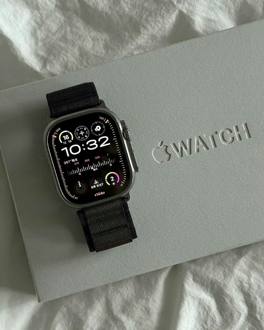 Apple Watch Ultra 3 series black and natural titanium - изображение 2