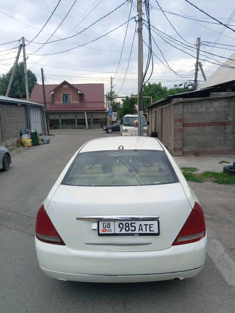 Автомобиль