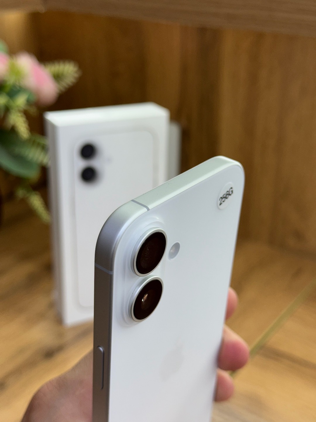 IPhone 17(sim + E sim) - изображение 2