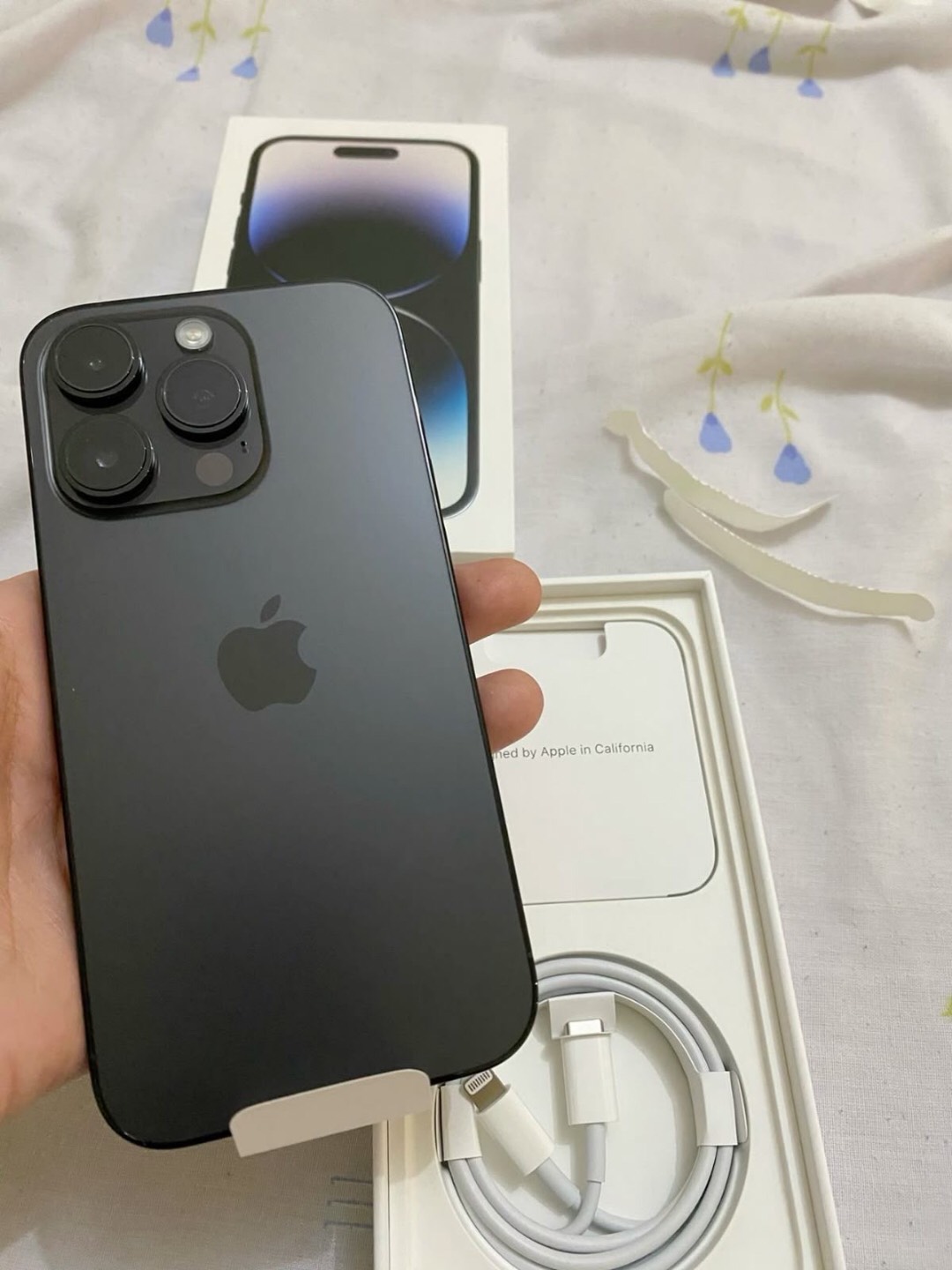 IPhone 14 Pro 256GB + полный комплект аксессуаров - изображение 2