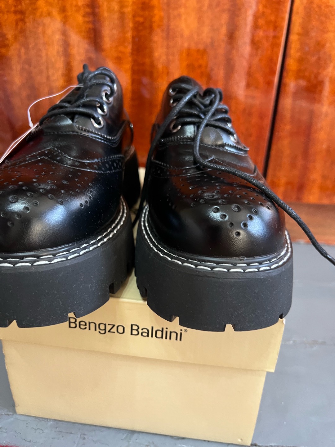 Продаю кожаные ботинки размер 39 - изображение 2