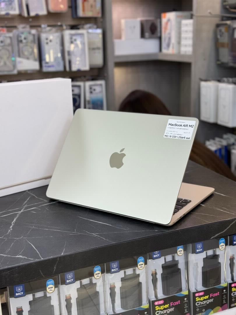 MACBOOK AIR M2 8/256 - изображение 2