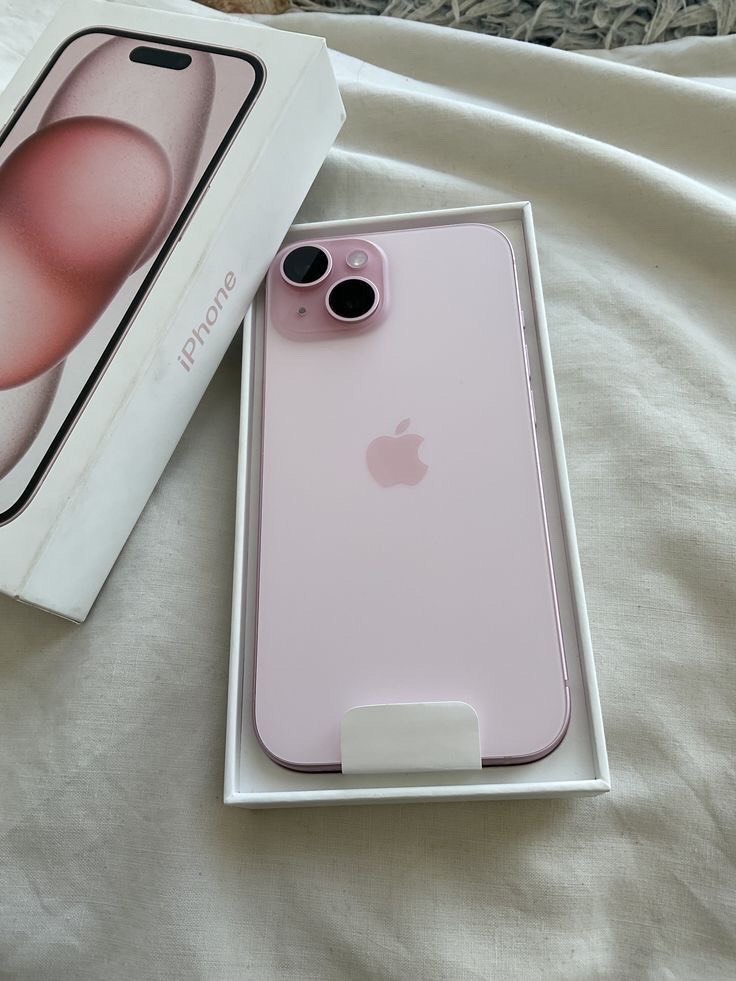 IPhone 13 128GB + полный комплект аксессуаров - изображение 2