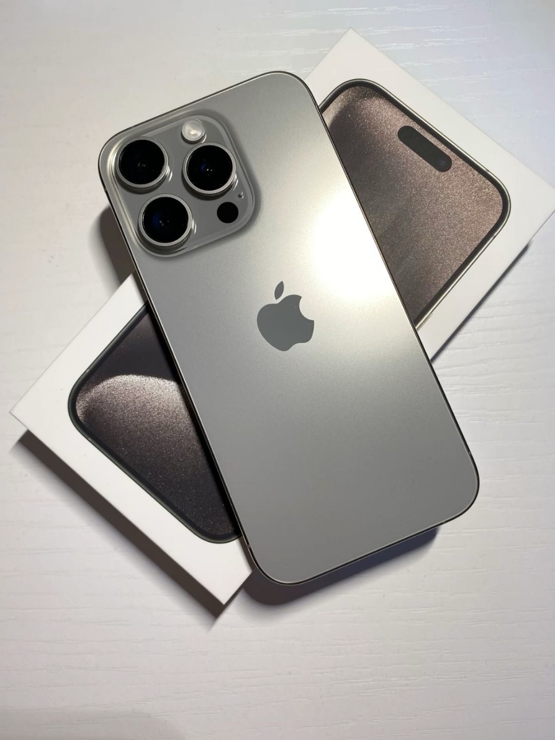 IPhone 15 pro max 256 gb - изображение 2