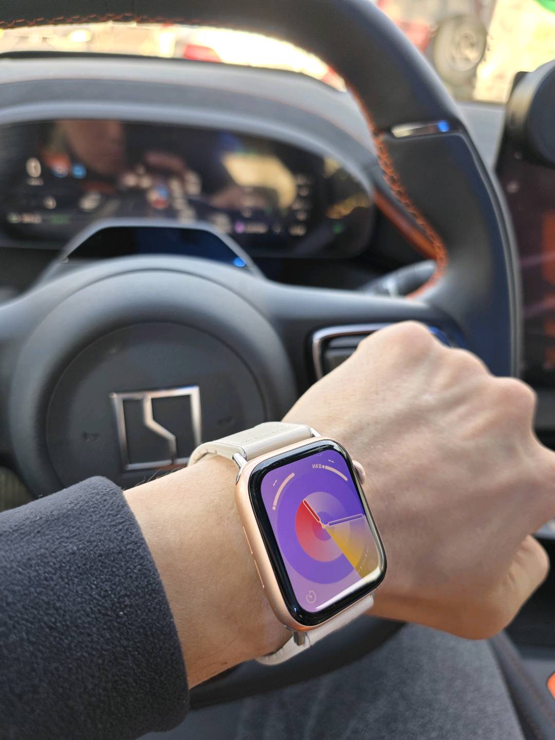 Apple Watch SE 44mm - изображение 4