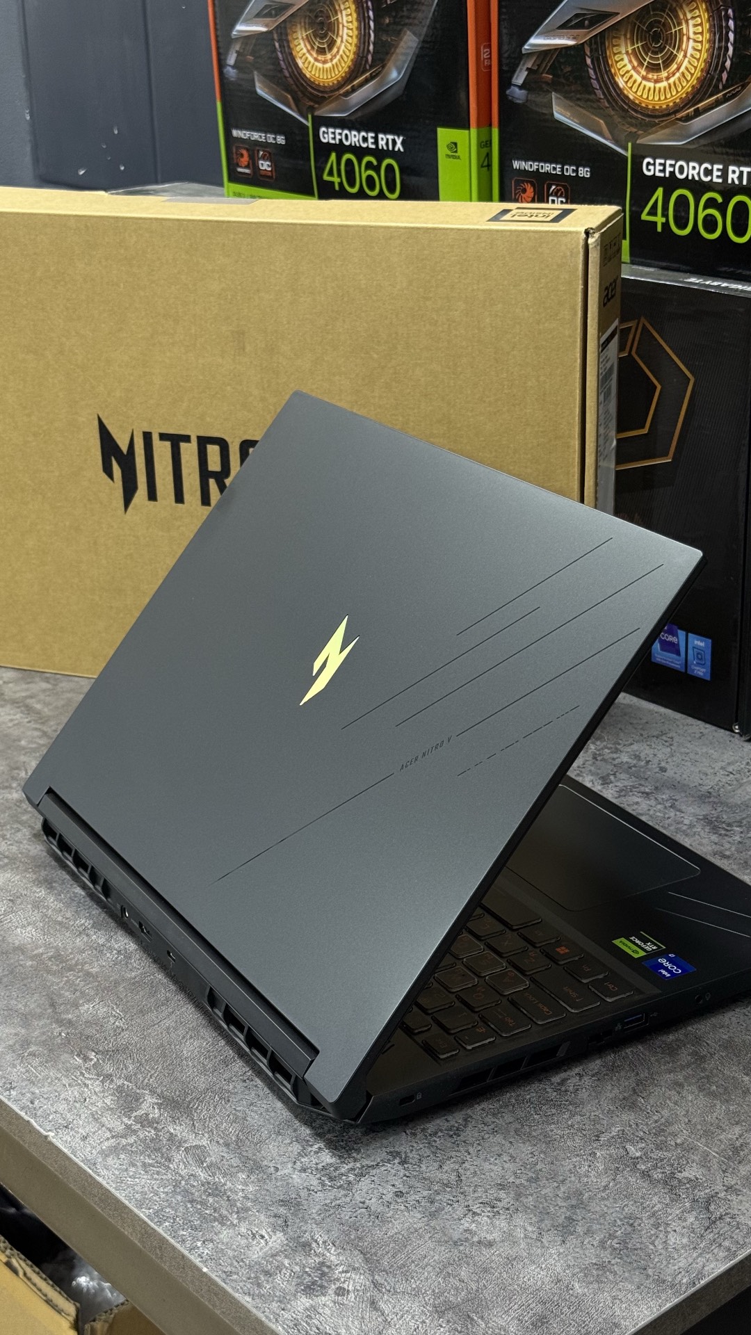 Acer Nitro V16 ANV16-71-760Q - изображение 4