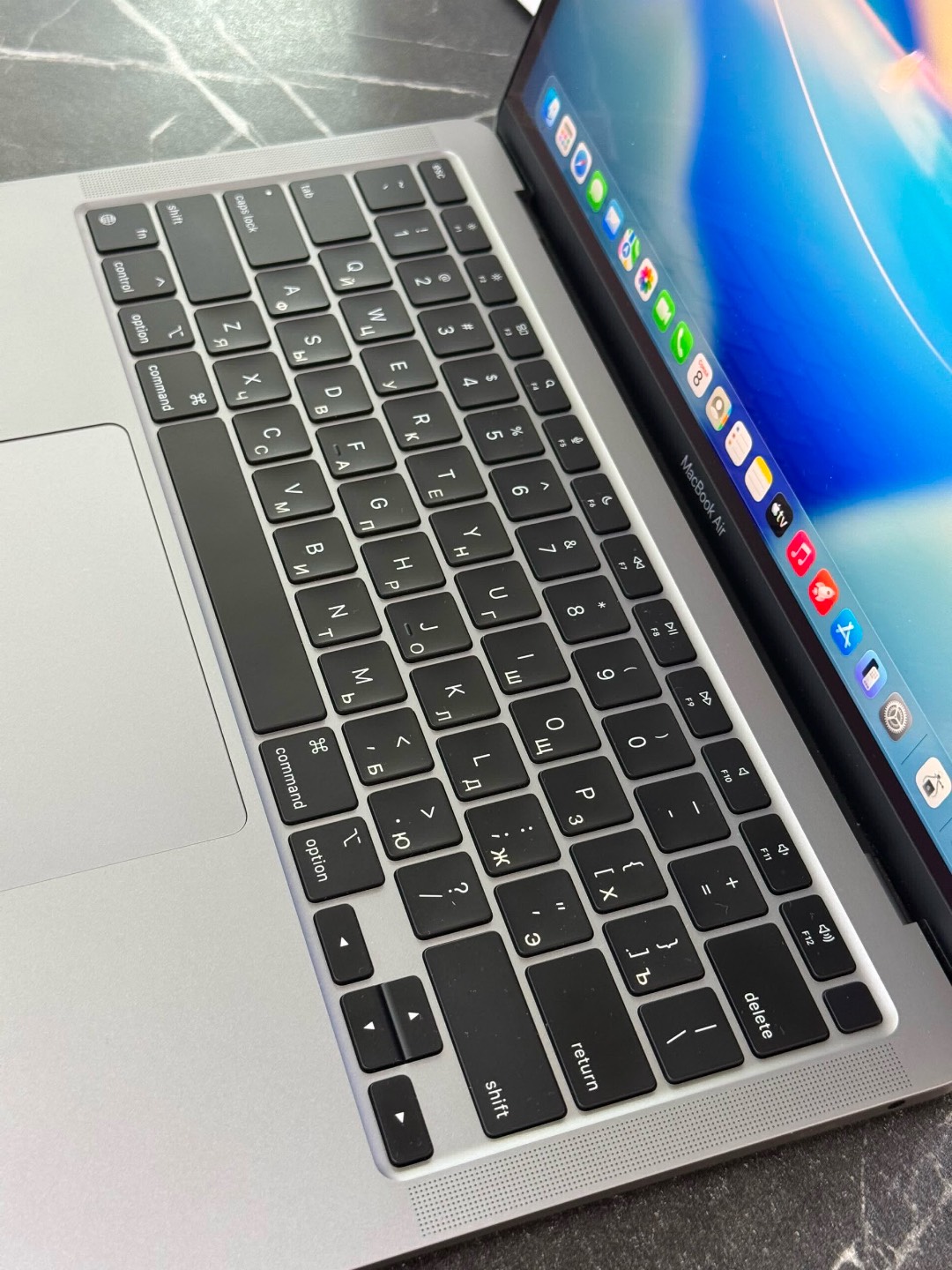 MACBOOK AIR M1 8/256 99%Акб - изображение 5