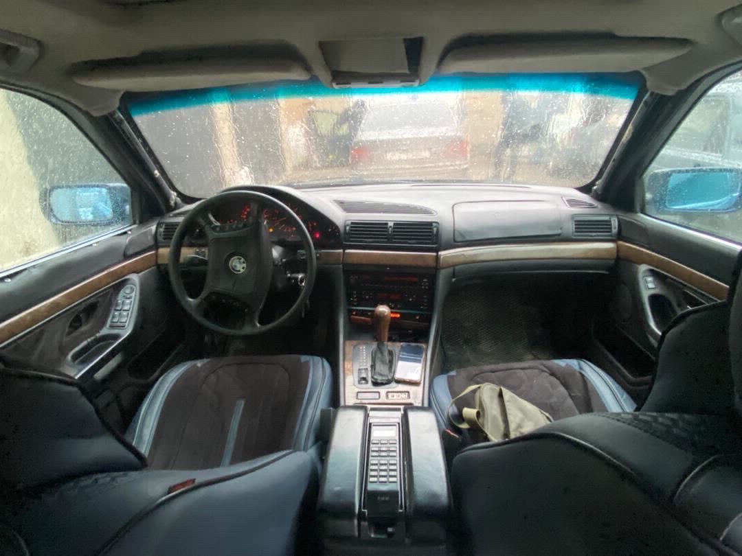 Авто Бмв е38 - изображение 4