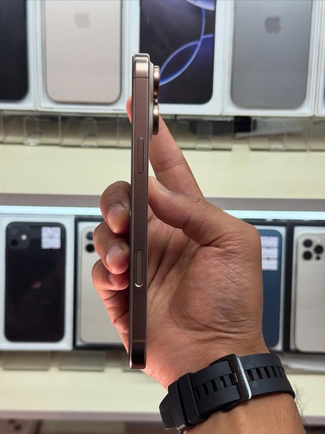 IPhone 16 pro max 🔥256g - изображение 4