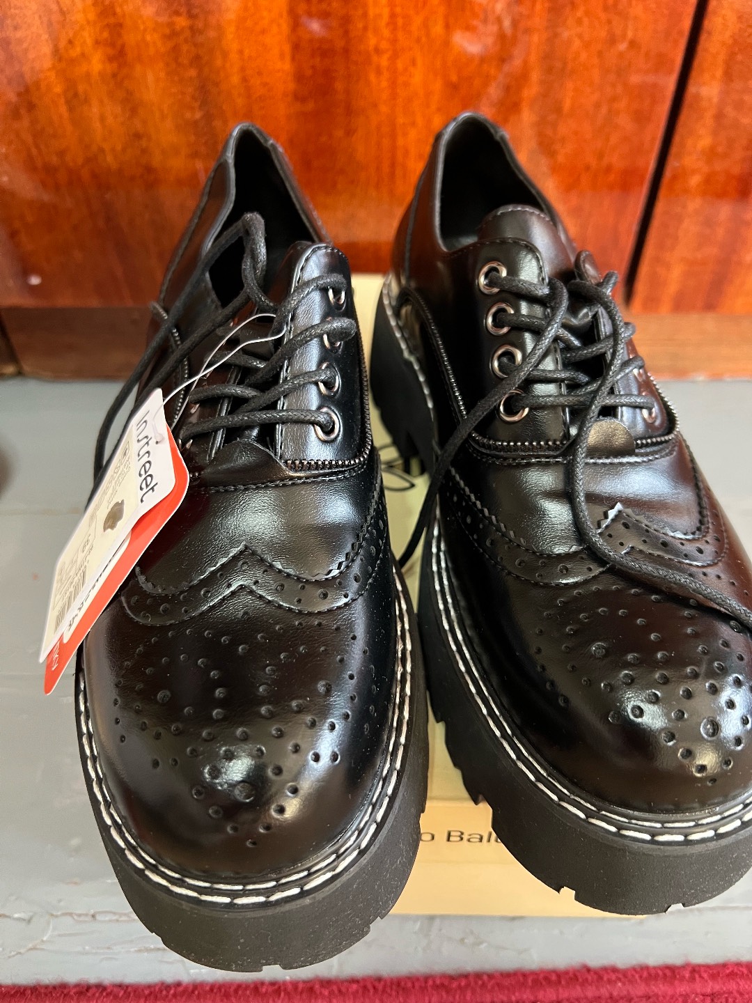 Продаю кожаные ботинки размер 39 - изображение 4