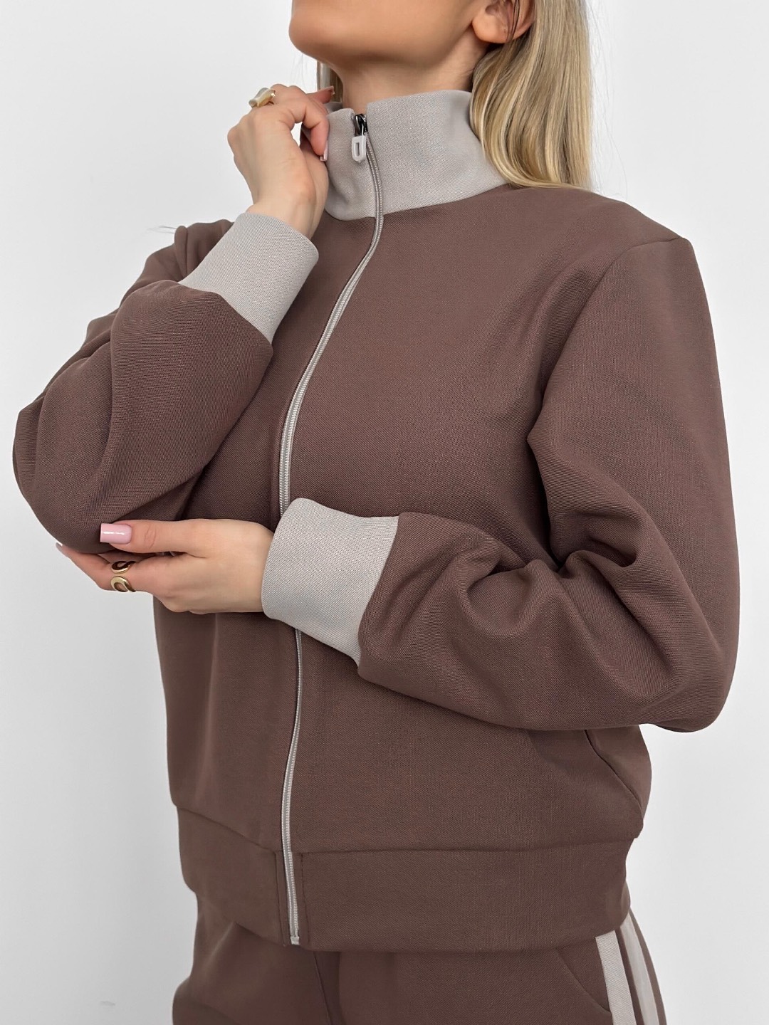 Женская спортивная двойка - изображение 4