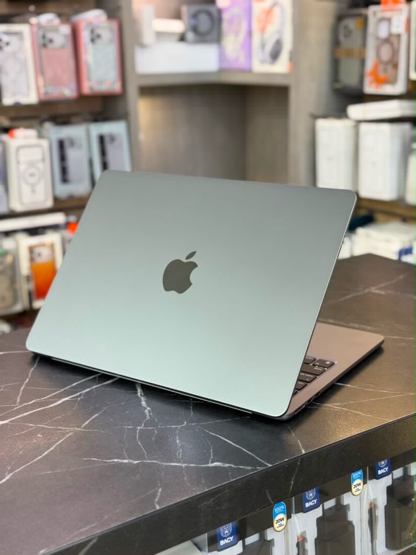 MACBOOK AIR M2 8/256 100% состояние нового - изображение 2