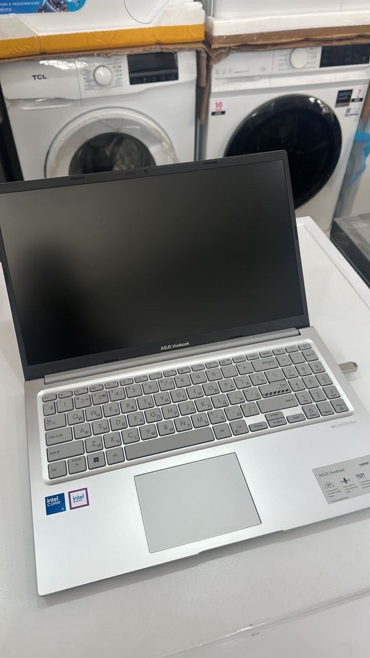 Ноутбук ASUS VivoBook X1504VA - изображение 2