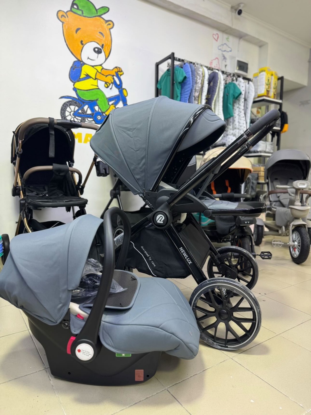 Коляска new lux 2/1