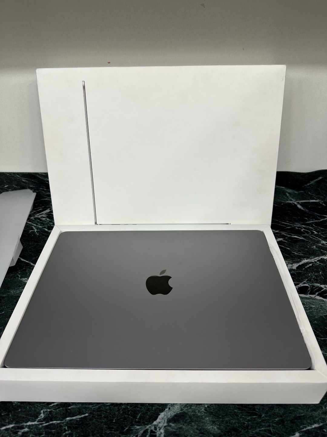 MacBook m2 eir - изображение 3