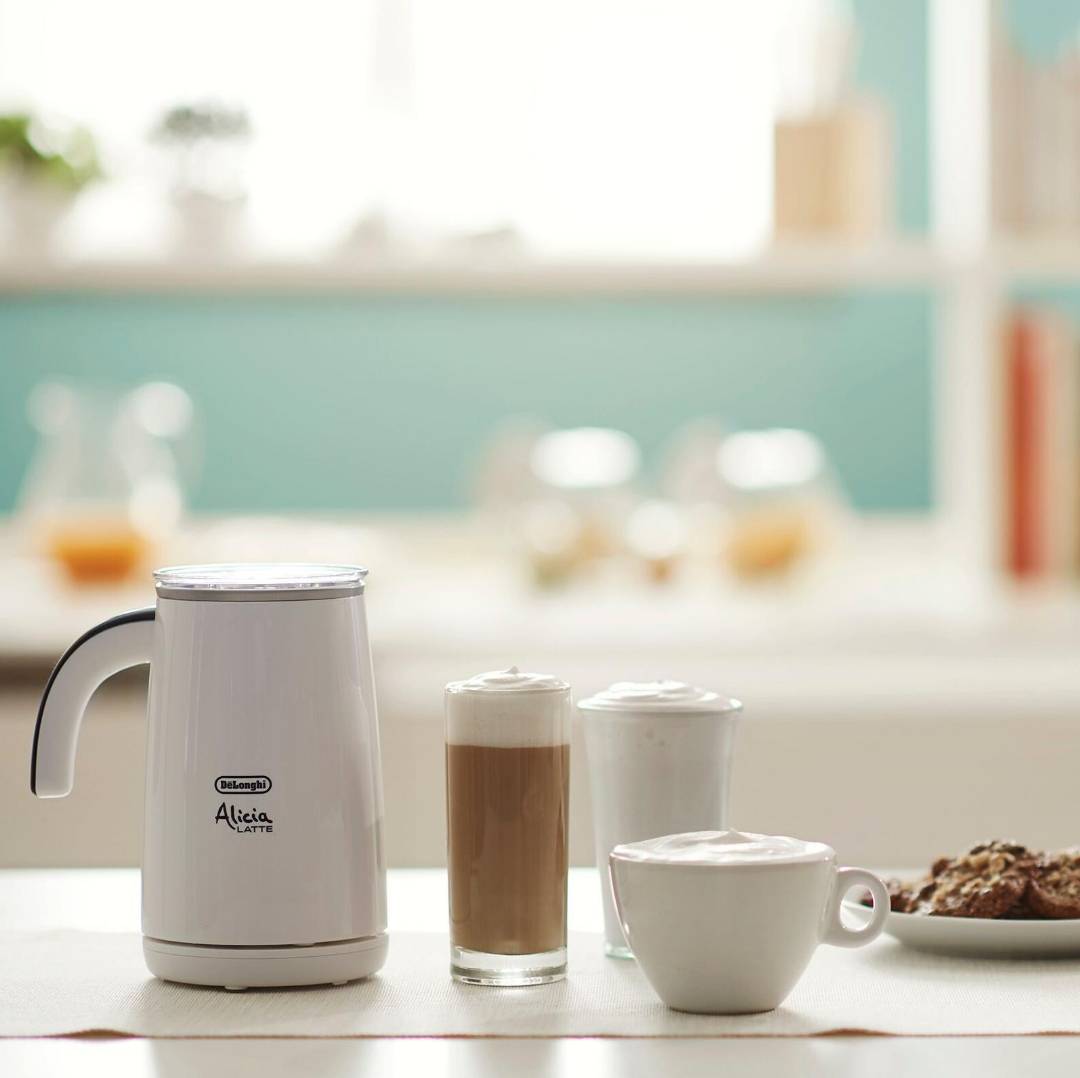 Вспениватель молока De’Longhi EMF2.W - изображение 5