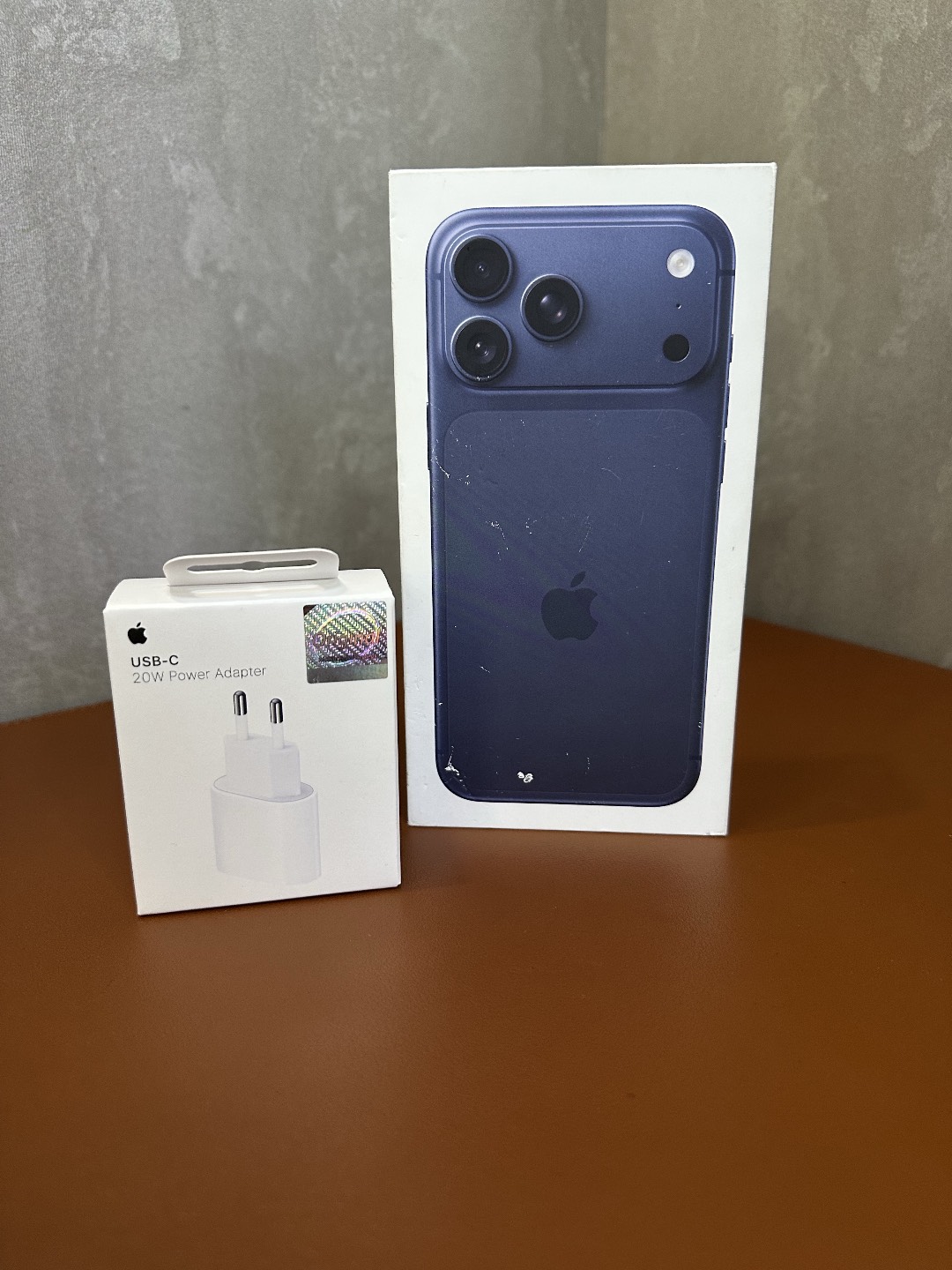 IPHONE 17 PRO 256gb SIM+ оригинальный адаптер - изображение 3