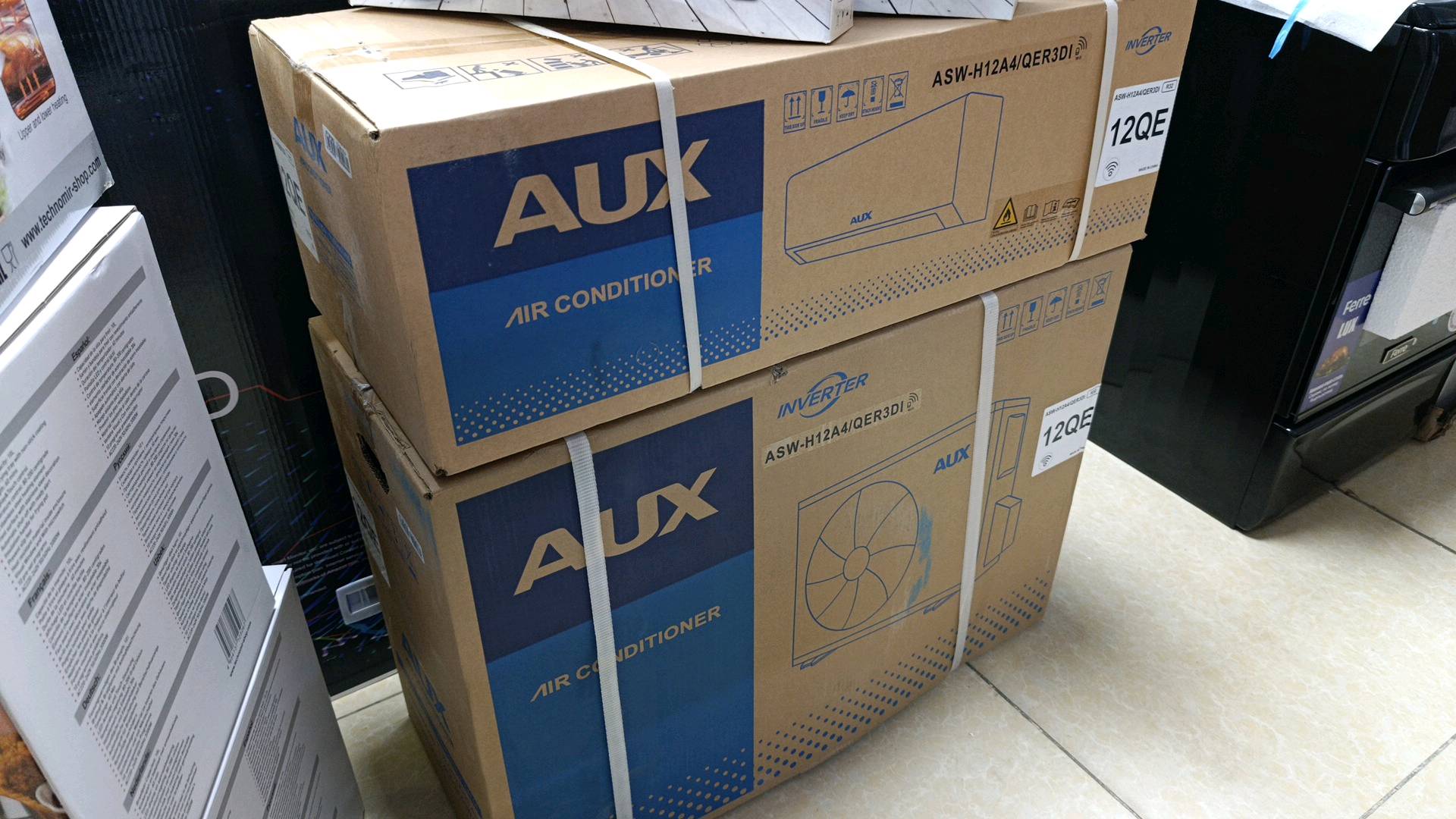 Кондиционер Аух 12QE Инвекторный матор