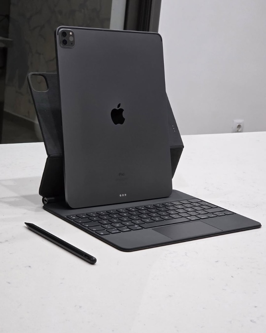 🚨IPad Pro 13 дьюмовый M4 256GB🚨Клавиатура в подарок ! Привозной с Корее 🇰🇷С официальной гарантие ✅ - изображение 2
