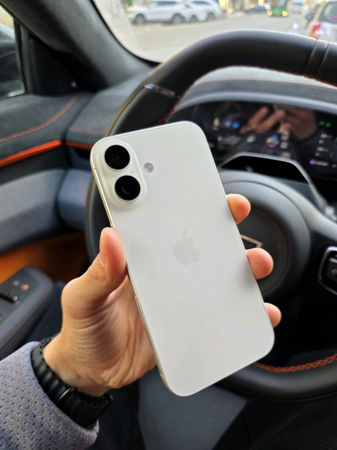 iPhone 16 128gb - изображение 3