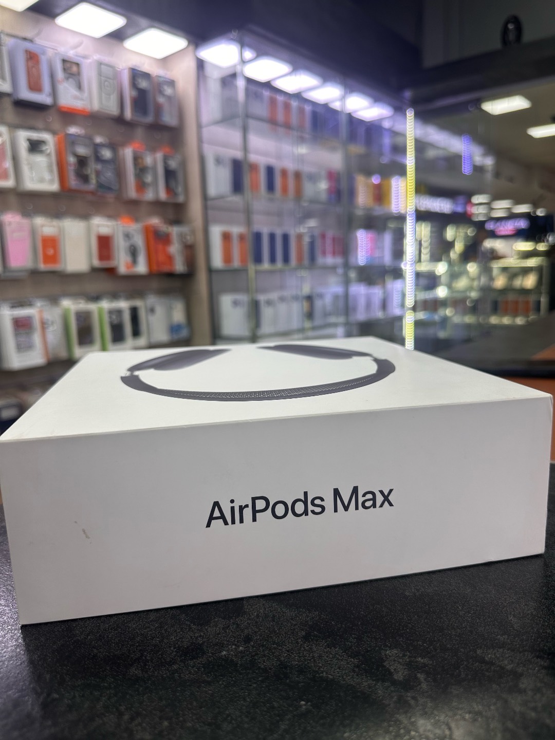Наушники AirPods Max - открытая коробка - изображение 2