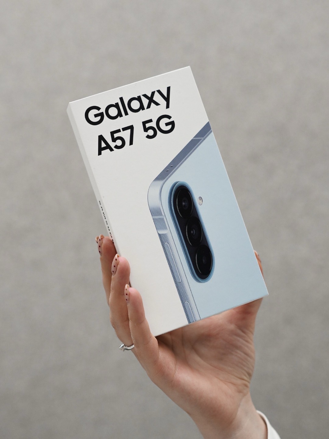 📱 Samsung Galaxy A57 5G
💾 256 ГБ встроенной памяти
📱 Яркий AMOLED-дисплей
⚡ Высокая производительность
📸 Качественная камера для фото и видео
🔋 Ёмкий аккумулятор с быстрой зарядкой
✨ Новый, запечатанный
🛡️ Гарантия 30 дней
🔧 1 год сервисного обслуживания - изображение 3