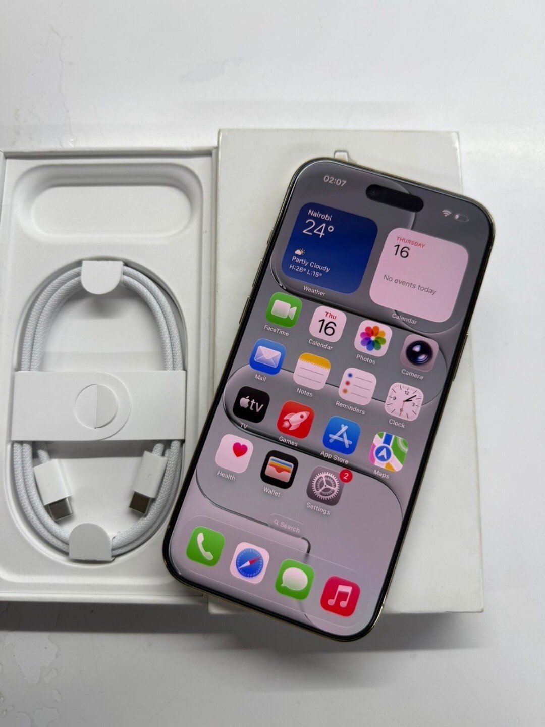 IPhone 16 Pro 128GB + полный комплект аксессуаров - изображение 2