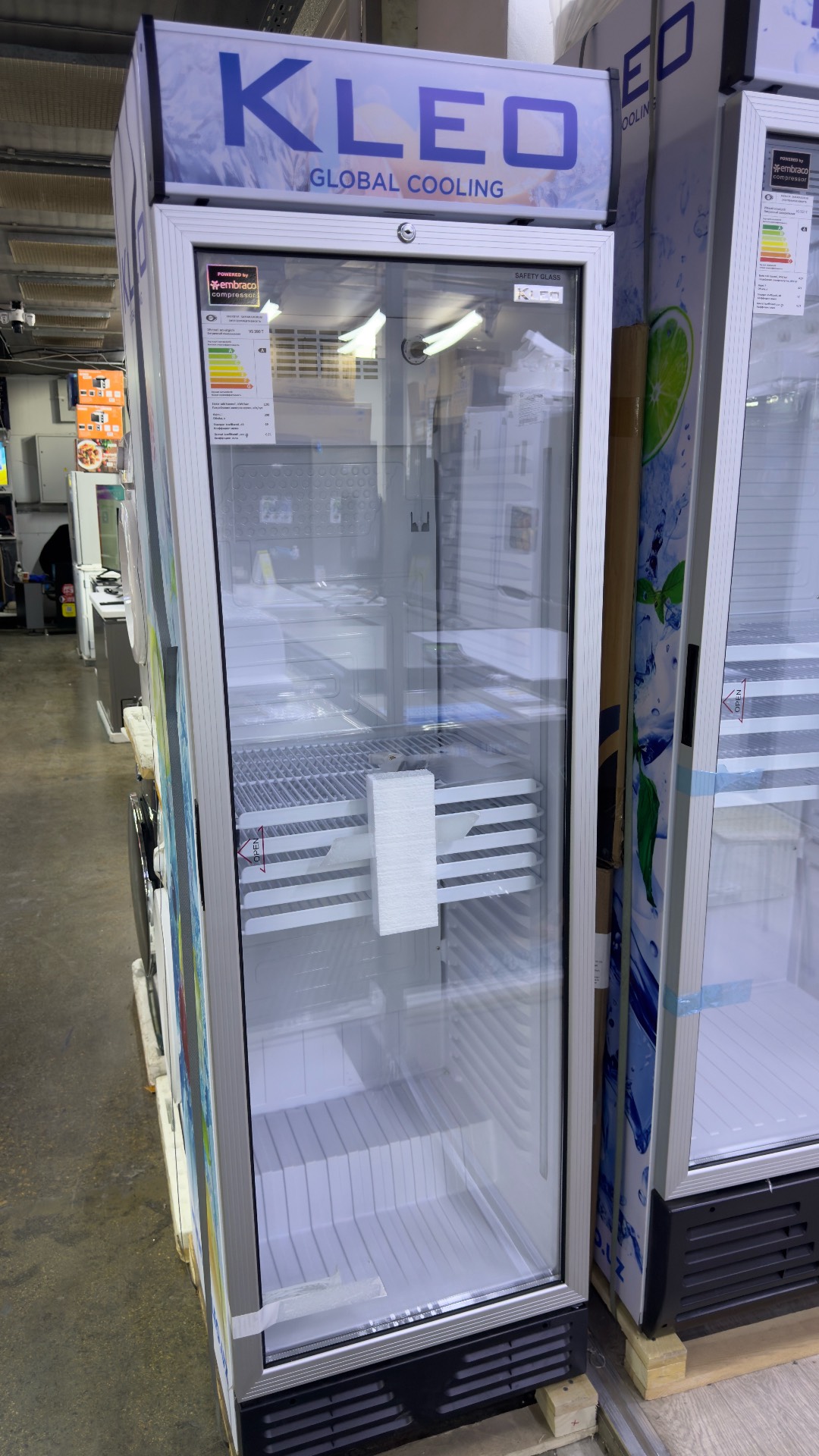 Витринный холодильник Kleo 2 метра высота - изображение 3