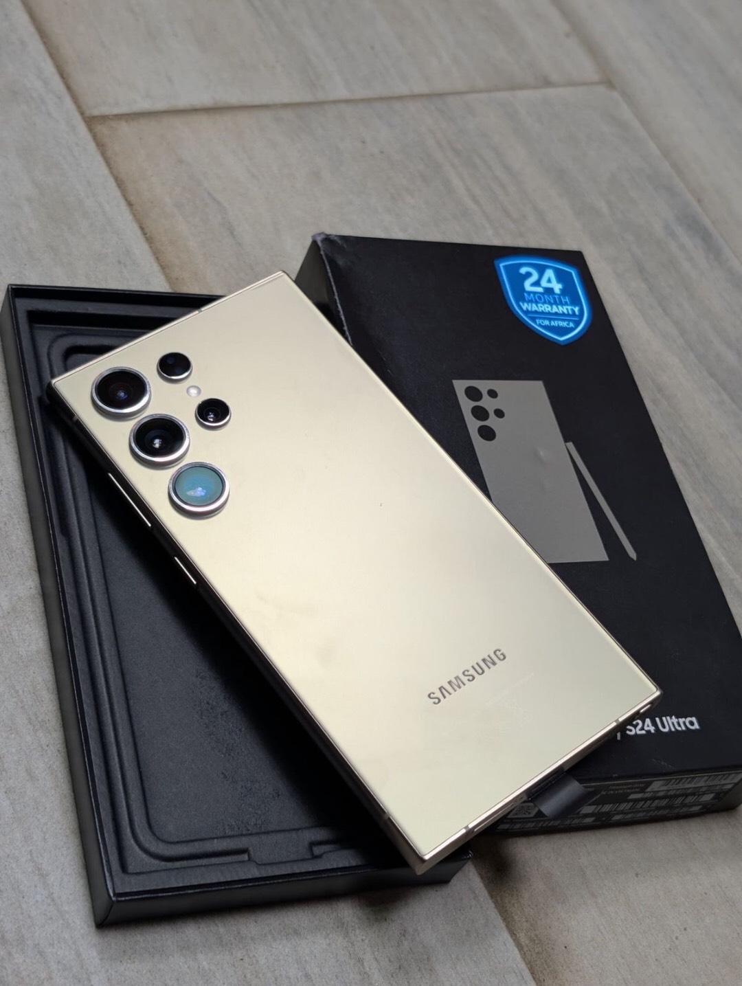 Samsung S24 Ultra 256GB + полный комплект аксессуаров - изображение 2