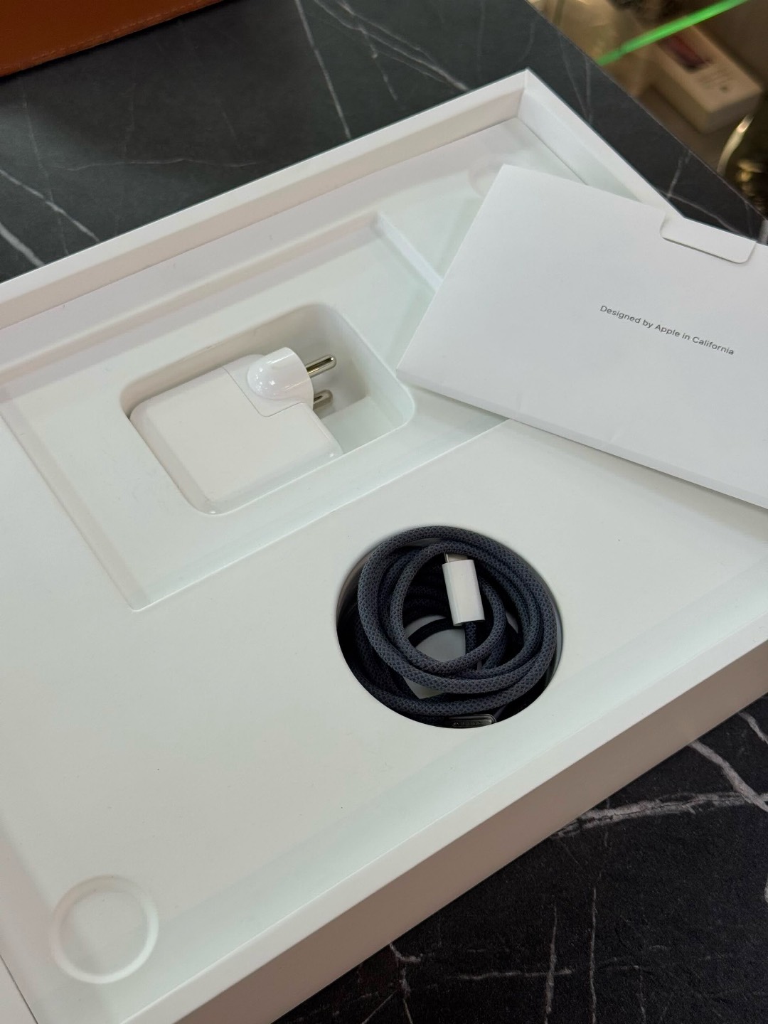 MACBOOK AIR M 2 8/256 - изображение 5