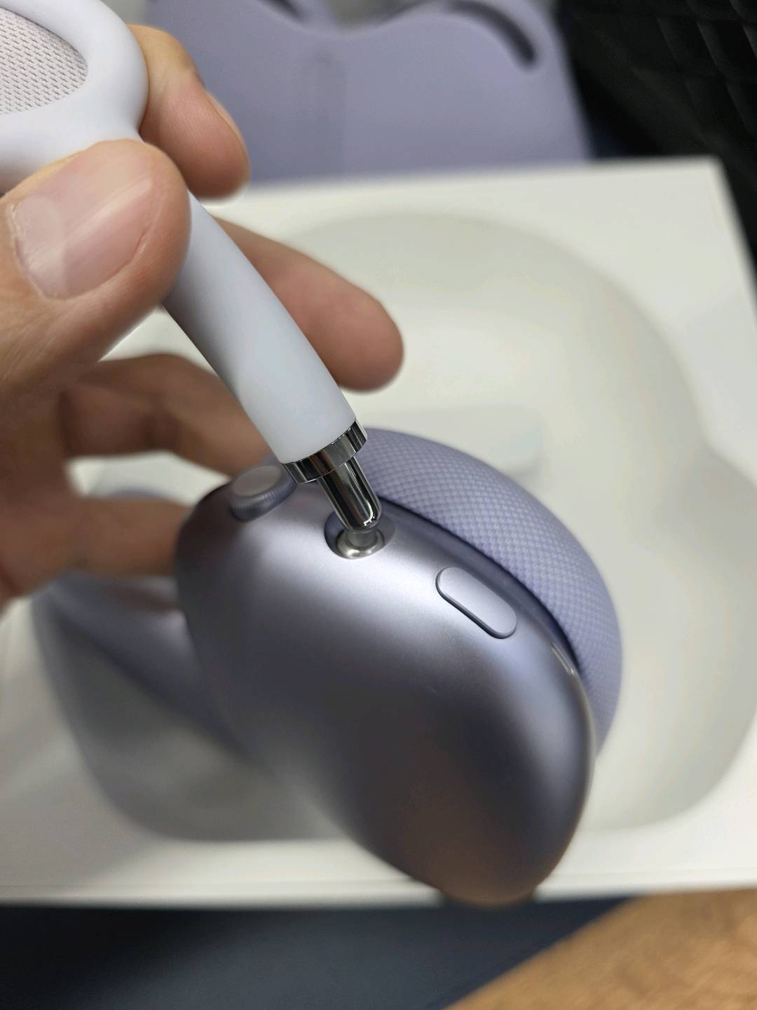 AirPods Max 2024 purple ORIGINAL - изображение 4