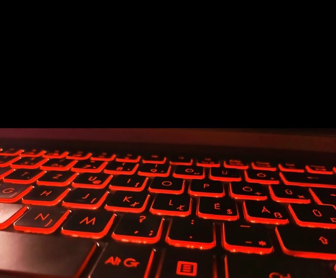 Acer Nitro V15 ANV15-52-57BB Intel® Core™ i5-13420H (up to 4.60 GHz), 16GB DDR4, 512GB SSD, 15.6" IPS 1920 x 1080 165 Hz,  Nvidia GeForce RTX 5050 8GB, Backlit keyboard, DisplayPort, Power Delivery, Thunderbolt 4, Win11Home, RUS/ENG, NH.U1PAA.004 - изображение 3