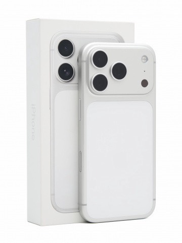 IPhone 17Pro 256gb silver - изображение 3