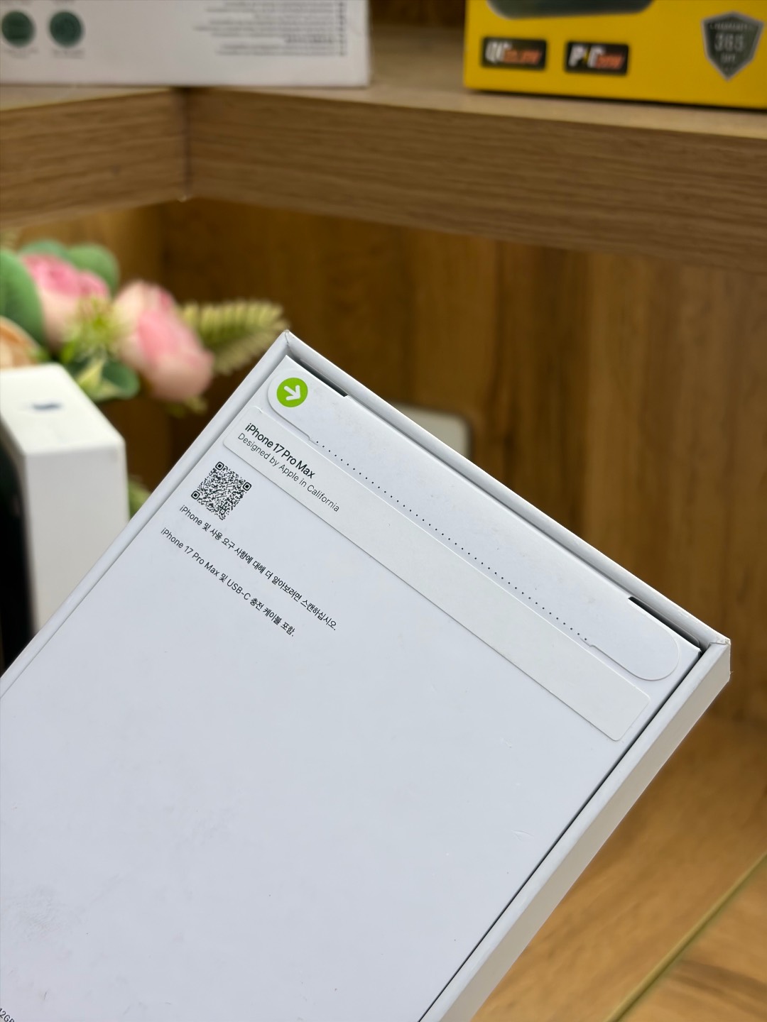 IPhone 17Pro Max(Sim + E sim) - изображение 2