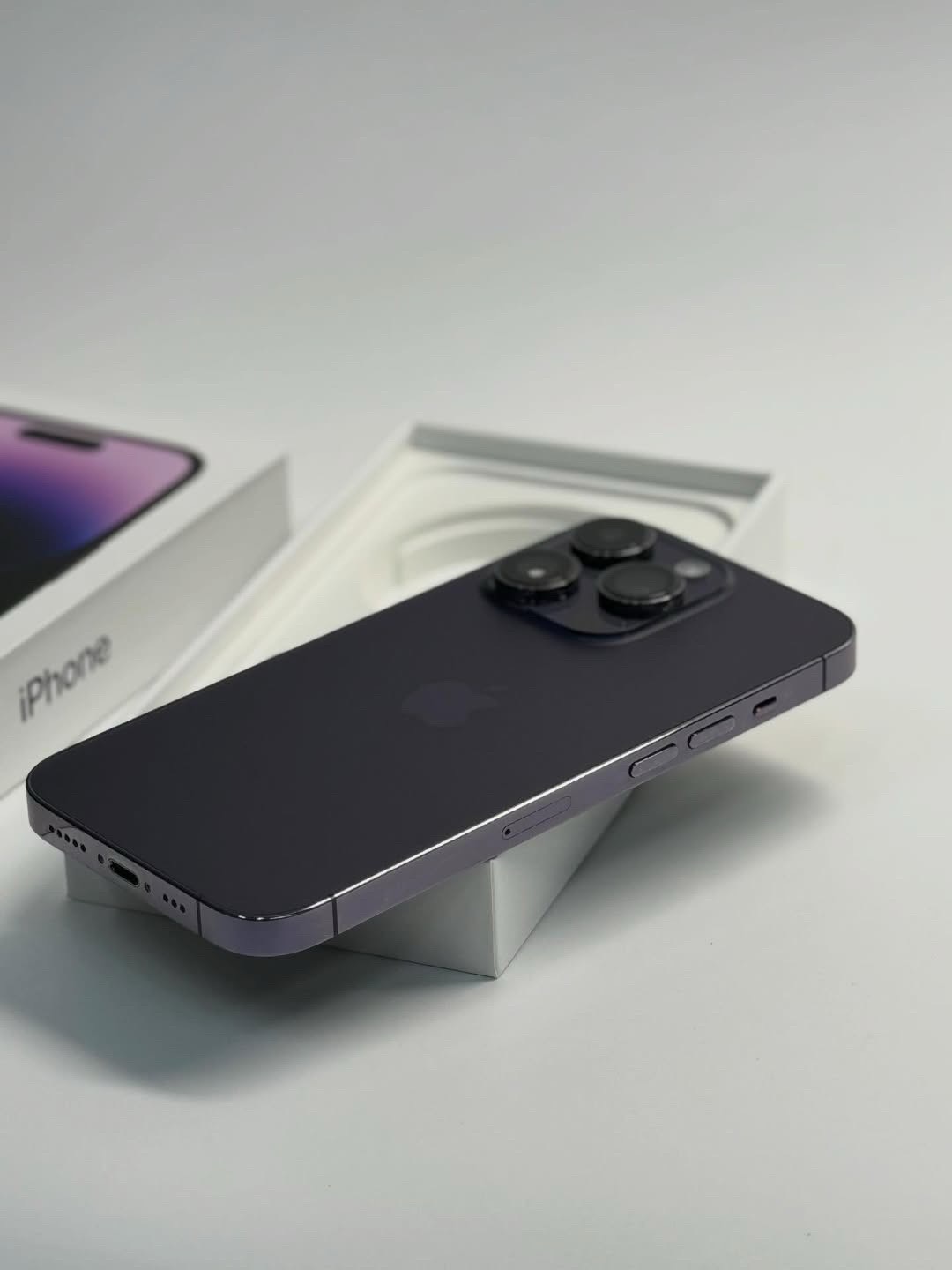 📱 iPhone 14 Pro
💾 256 ГБ
📱 6.1” Super Retina XDR, 120 Гц
⚡ A16 Bionic
📸 Камера 48 МП
🌟 Dynamic Island
🔓 Face ID и True Tone работают
✨ Отличное состояние
🛡️ Гарантия 30 дней
🔧 1 год сервисного обслуживания - изображение 4