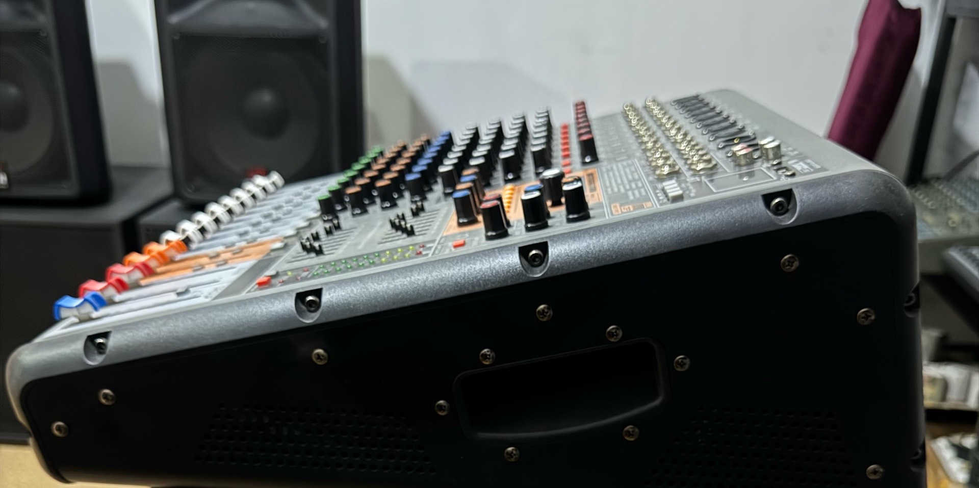 Профессиональна аппаратура полный комплект - изображение 8