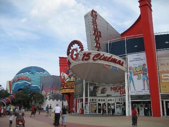 Gaumont Disney Village