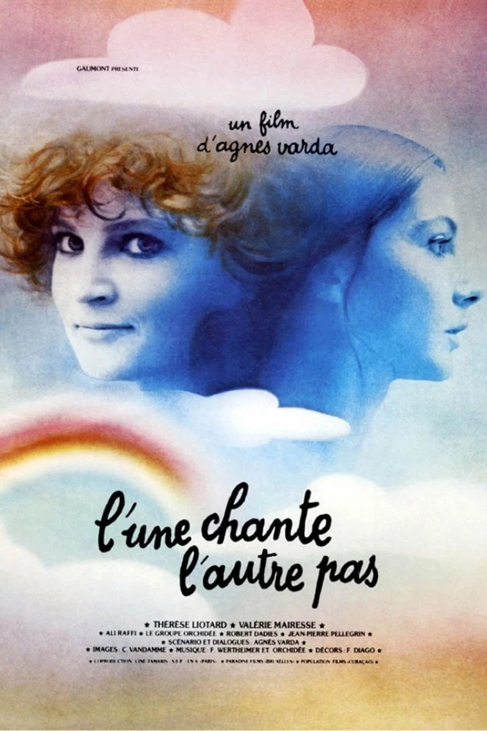 L'une chante, l'autre pas