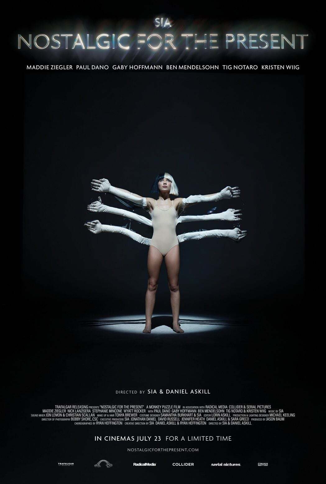 Sia : Nostalgic For The Present