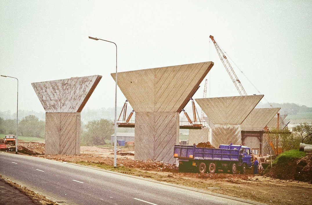 Building the M25