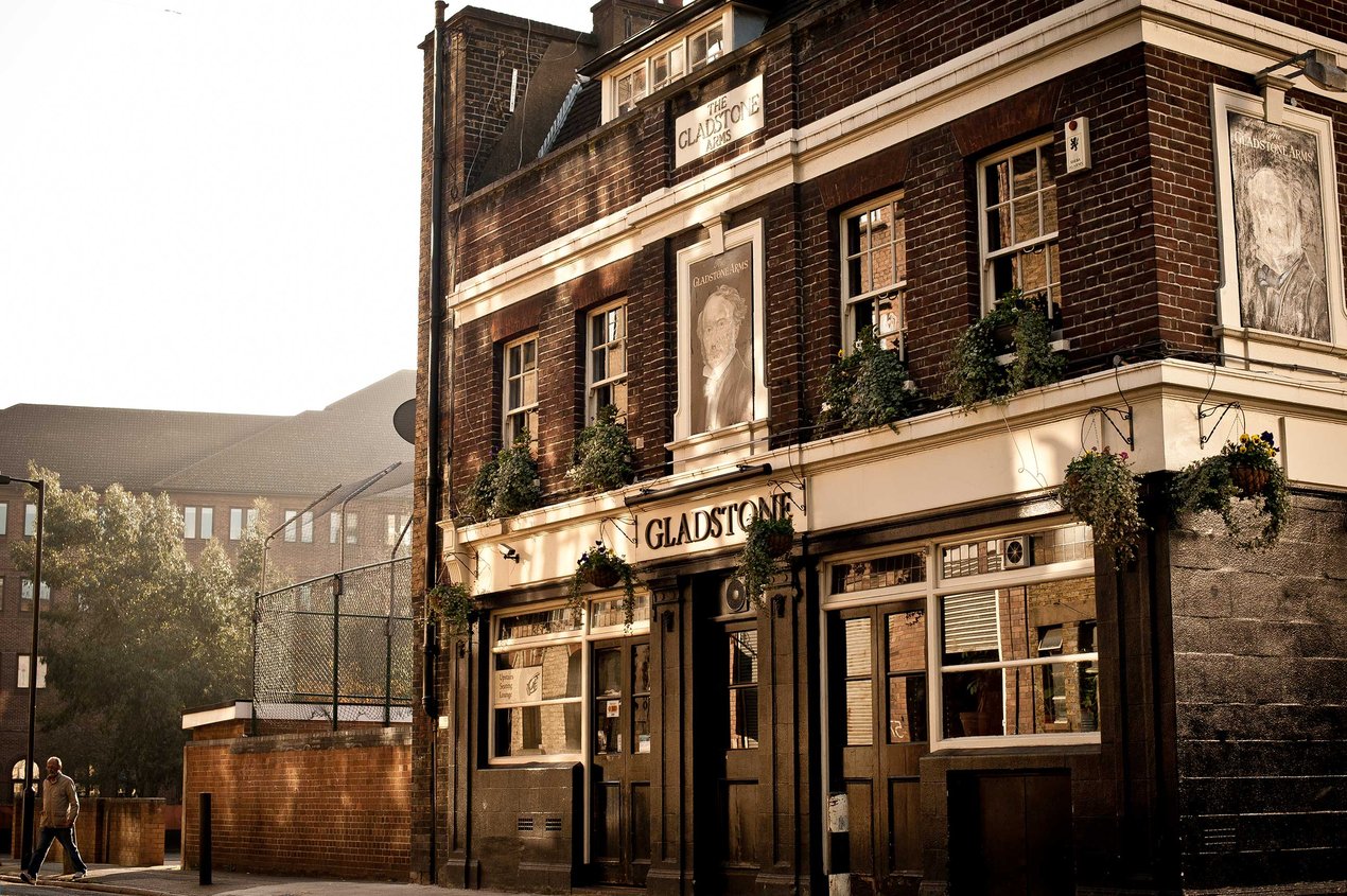 The  Gladstone Pub, Borough 2011