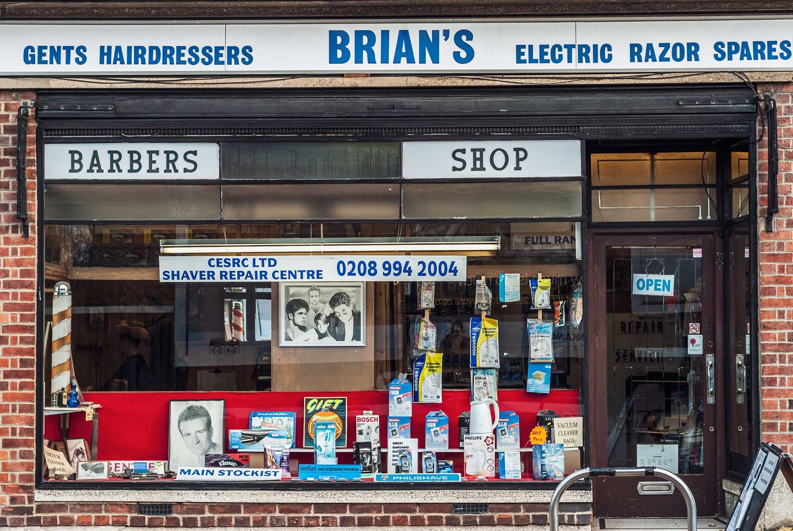 Brain’s Barbers, Chiswick Park