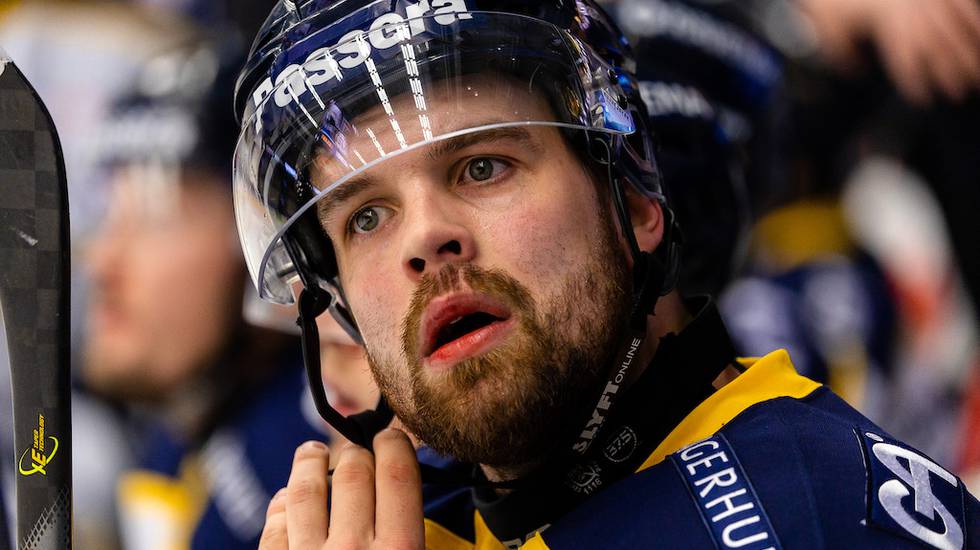Axel Holmström förlänger kontraktet med Vasa Sport