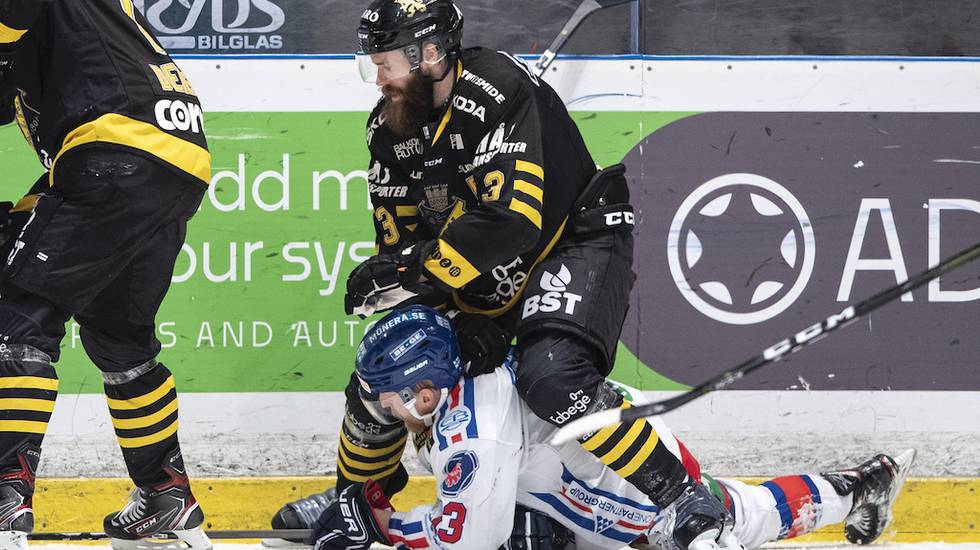 AIK Hockey: Backkuggen kan missa premiären: “Får se hur det blir”