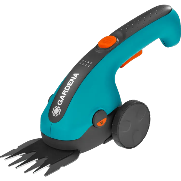 Gardena ClassicCut batteridriven grässax med skaft och hjul