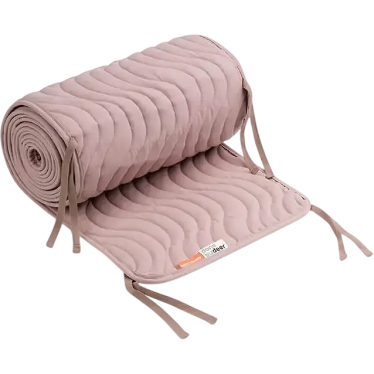 Done by Deer Quiltat Spjälsängsskydd Waves 30x360cm