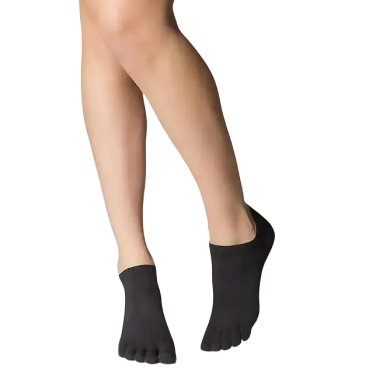 ToeSox halkfria yogastrumpor svarta