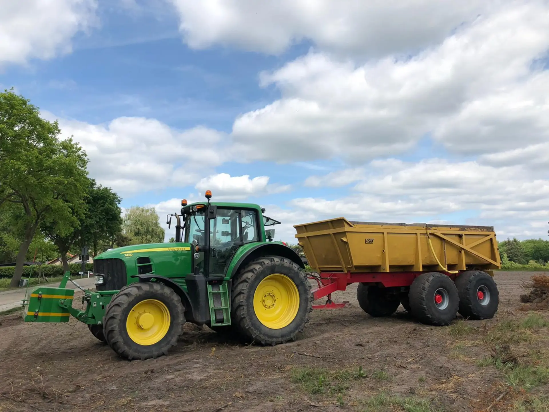 machinebod-john-deere-tractor-7430-2