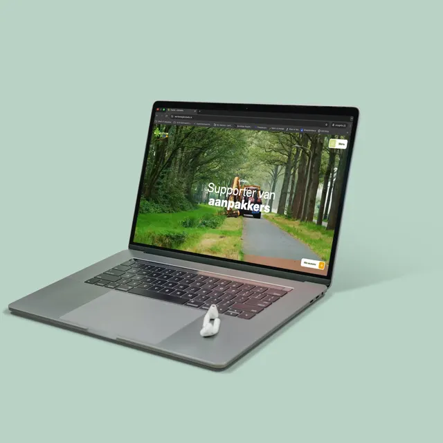 modern-laptop-mockup-with-airpods-scaled-1
