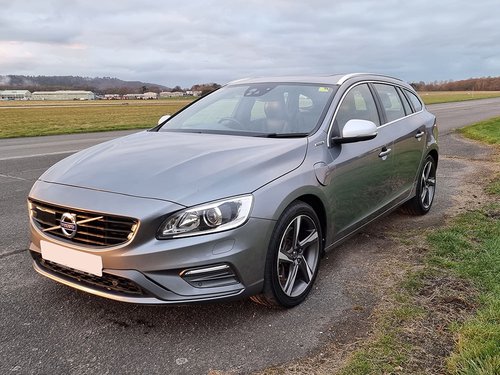 2016 Volvo V60 - OS Front